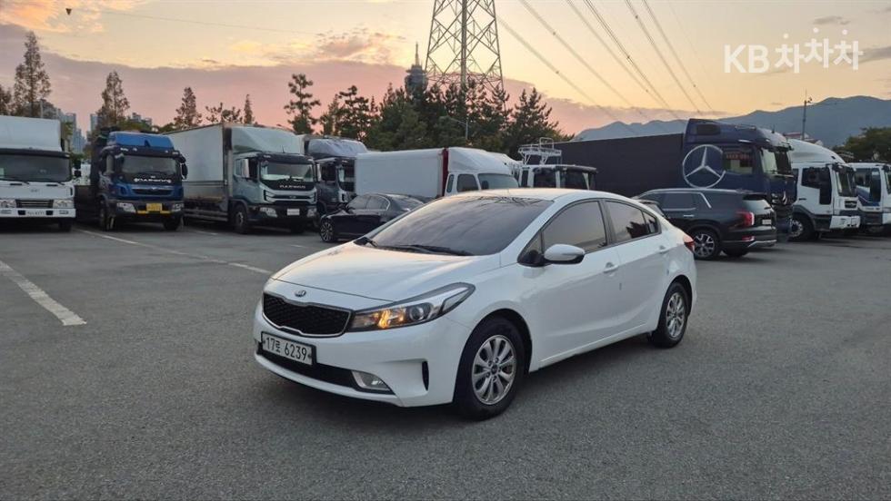 Kia K3 — miniaturë 2