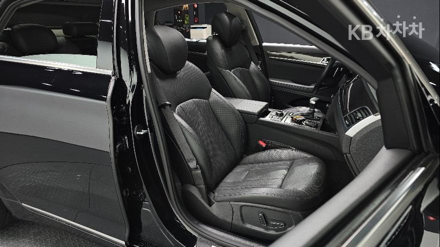 Hyundai Genesis — miniaturë 11