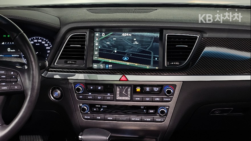 Hyundai Genesis — miniaturë 15