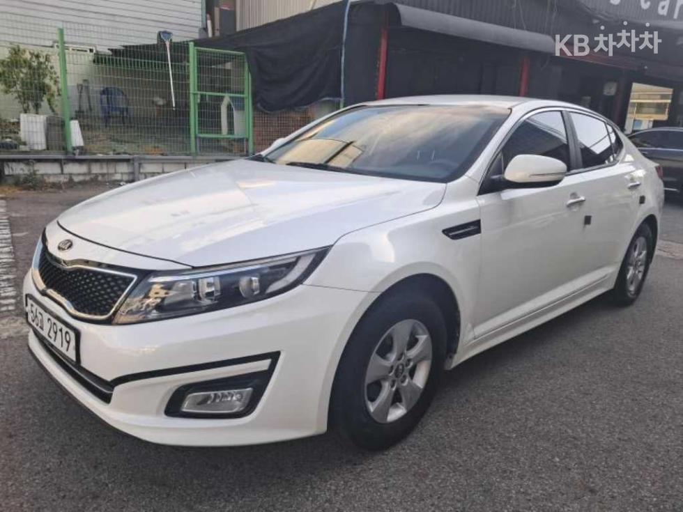 Kia K5 — miniaturë 2