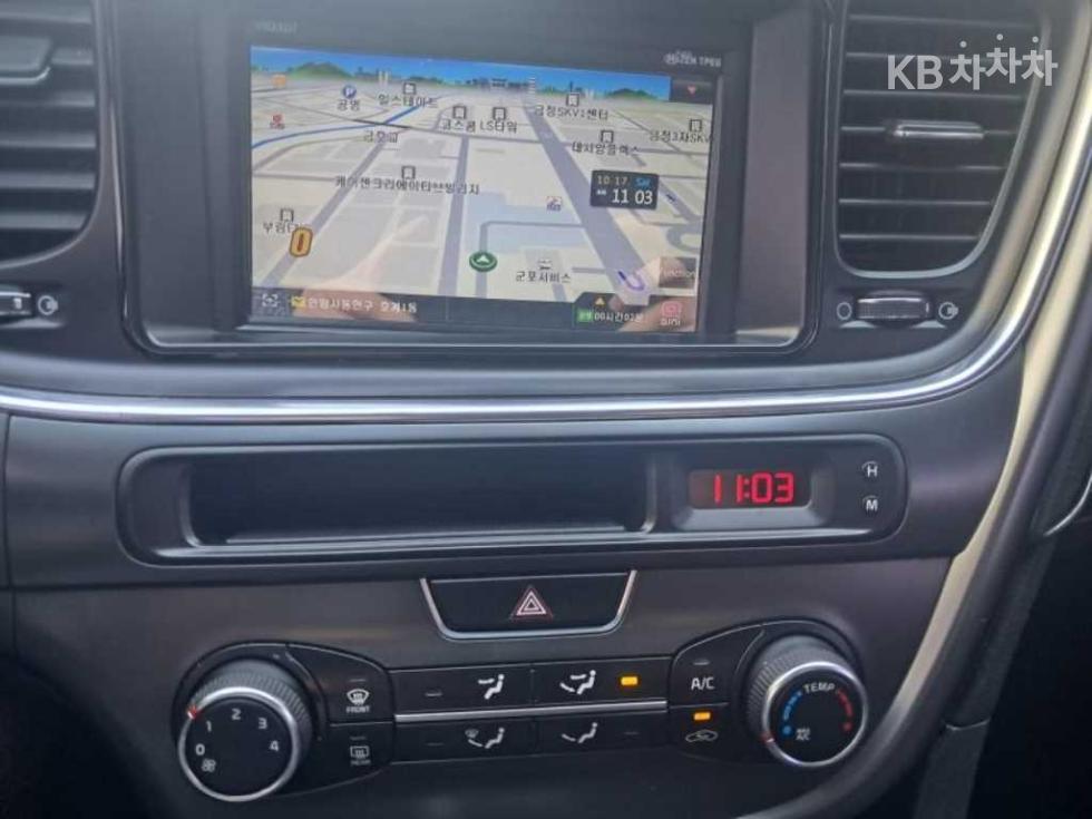 Kia K5 — miniaturë 13