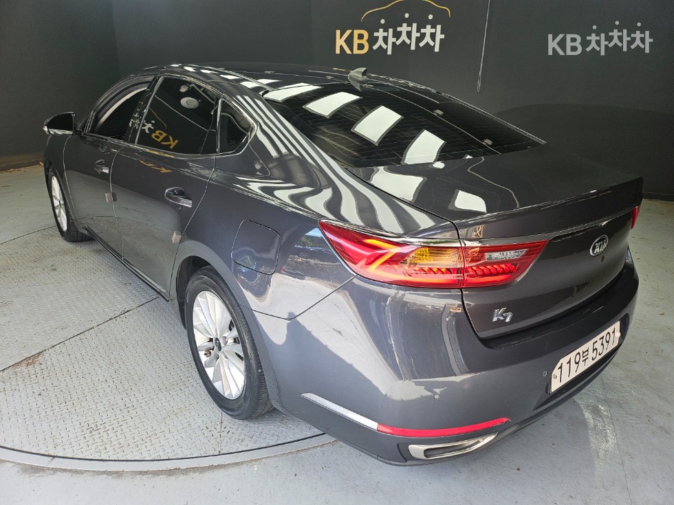 Kia K7 — miniaturë 4