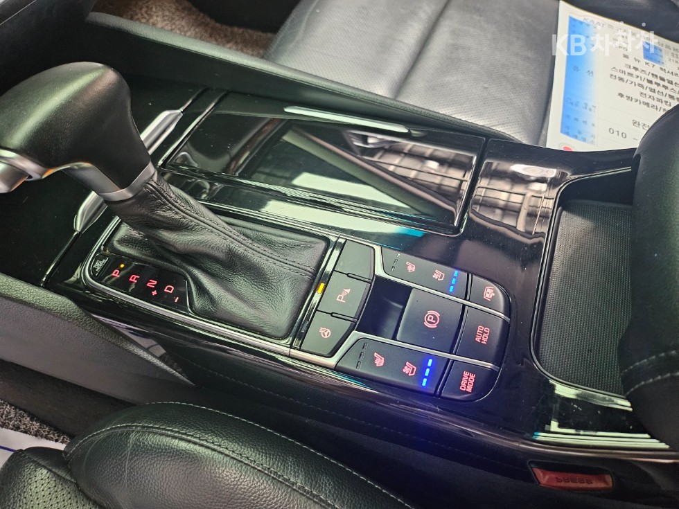 Kia K7 — miniaturë 11