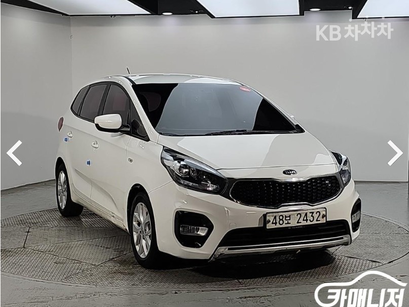Kia Carens — miniaturë 2