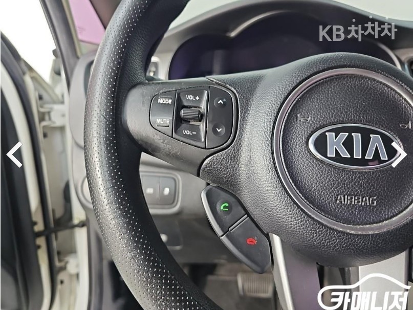 Kia Carens — miniaturë 15