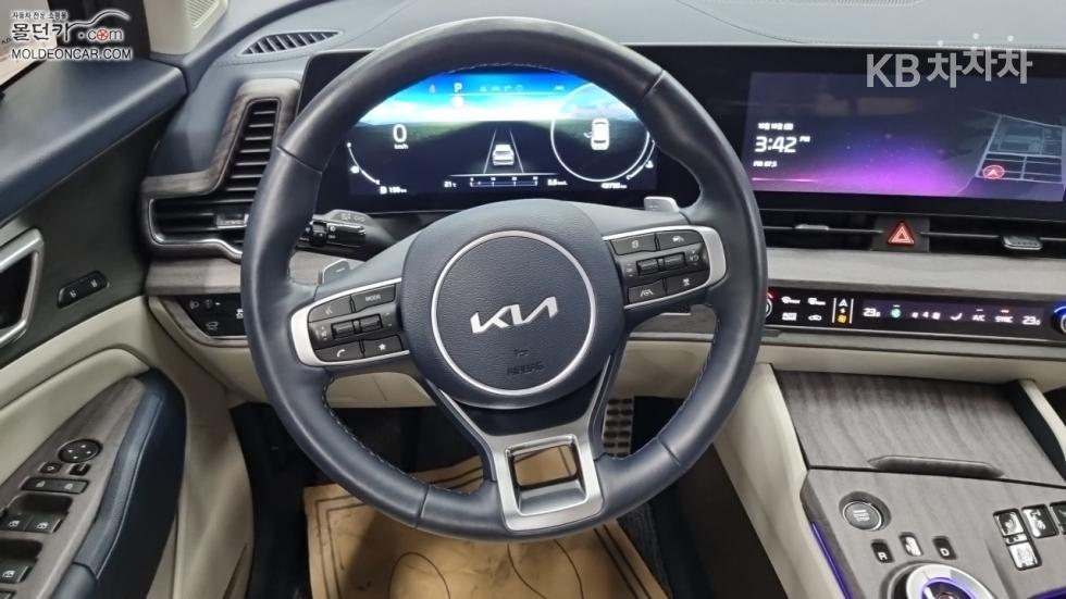 Kia Sportage — miniaturë 11