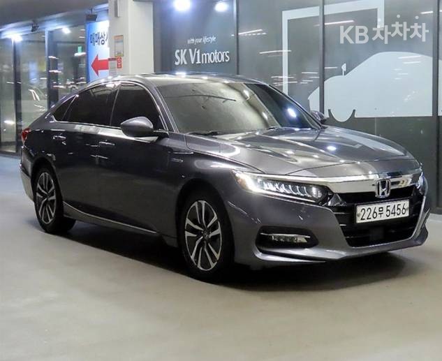 Honda Accord Touring — фото 1