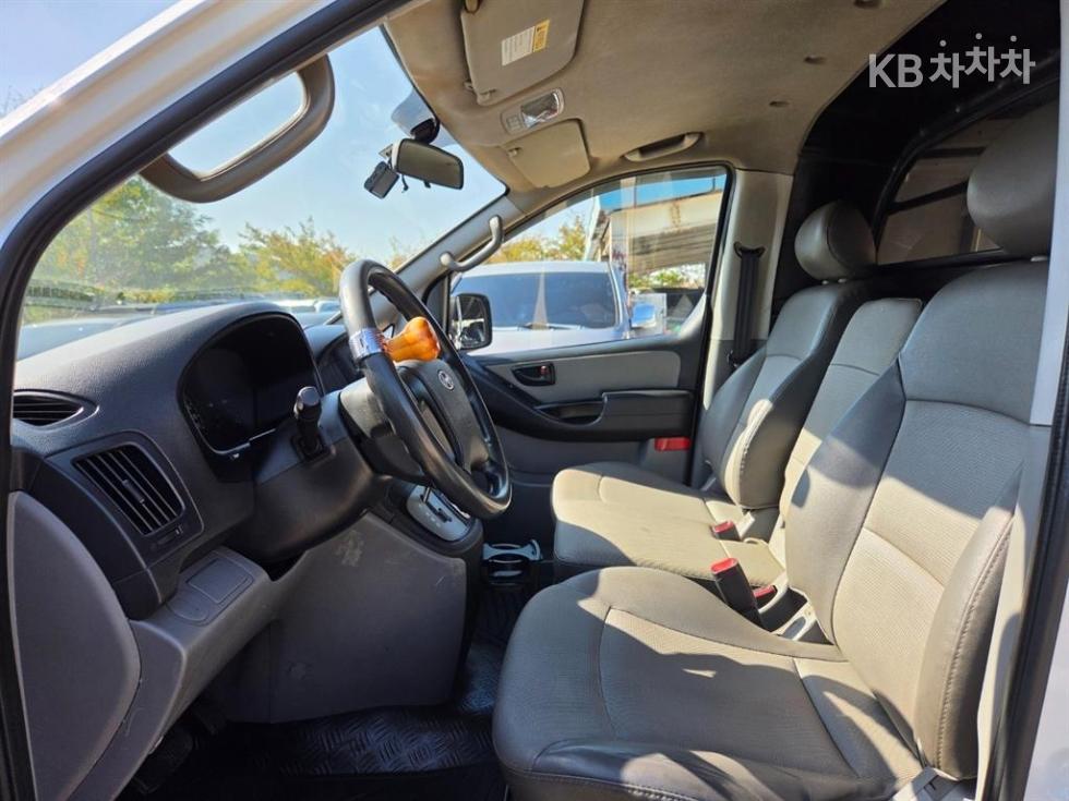 Hyundai Starex — miniaturë 7