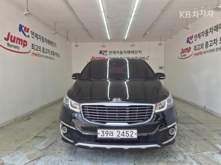 Kia Carnival 9인승 2.2 디젤 노블레스 — foto 1