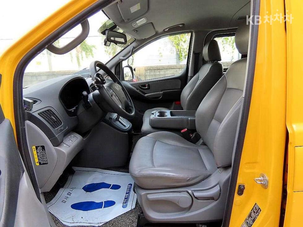 Hyundai Starex — miniaturë 5