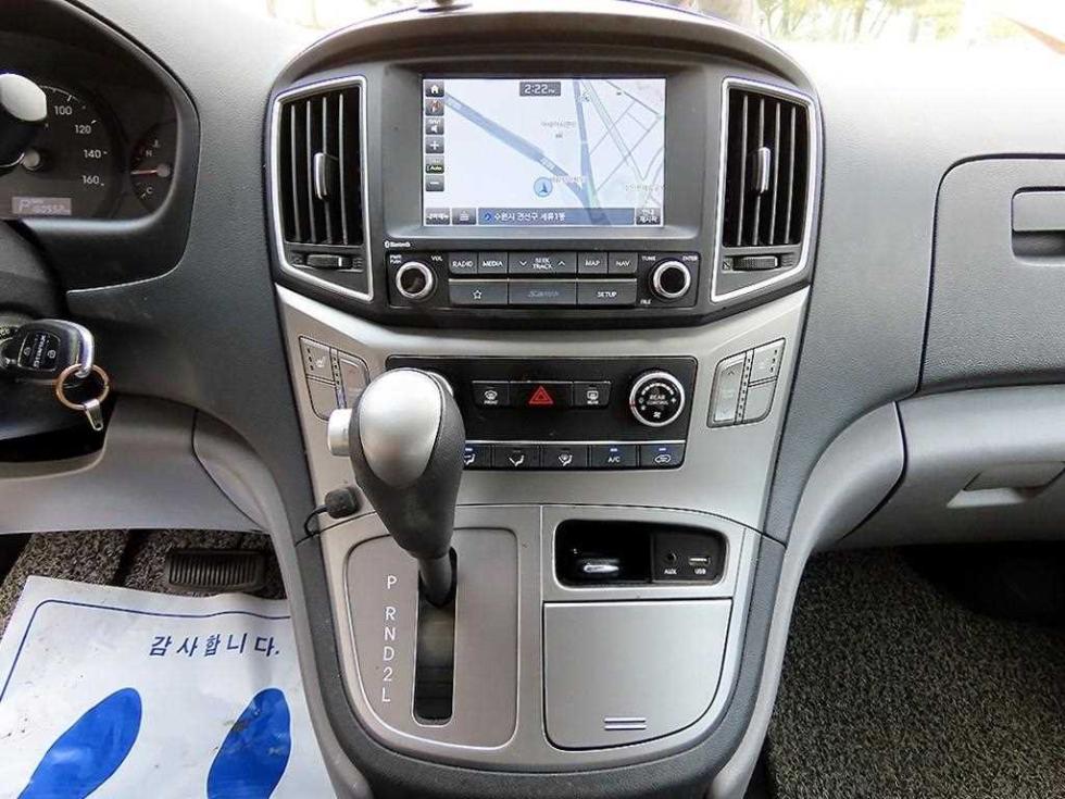 Hyundai Starex — miniaturë 15