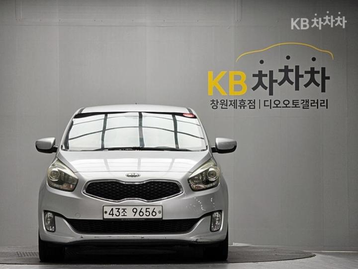 Kia Carens 2.0 LPi 프레스티지 7인승 — foto 1