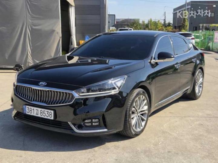 Kia K7 — miniaturë 2