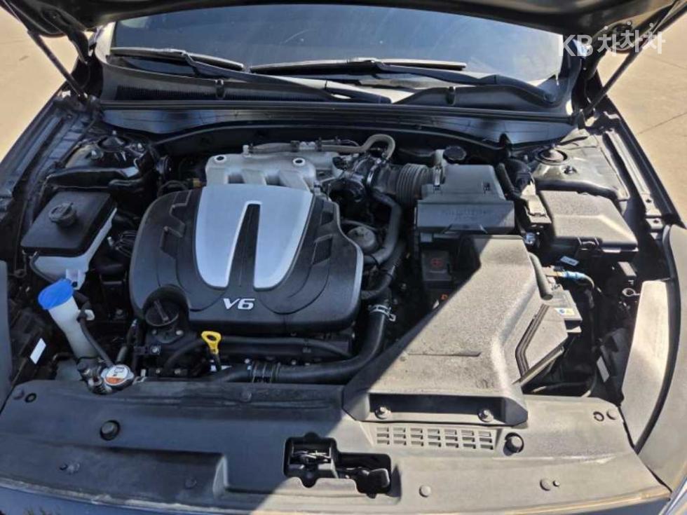 Kia K7 — miniaturë 18