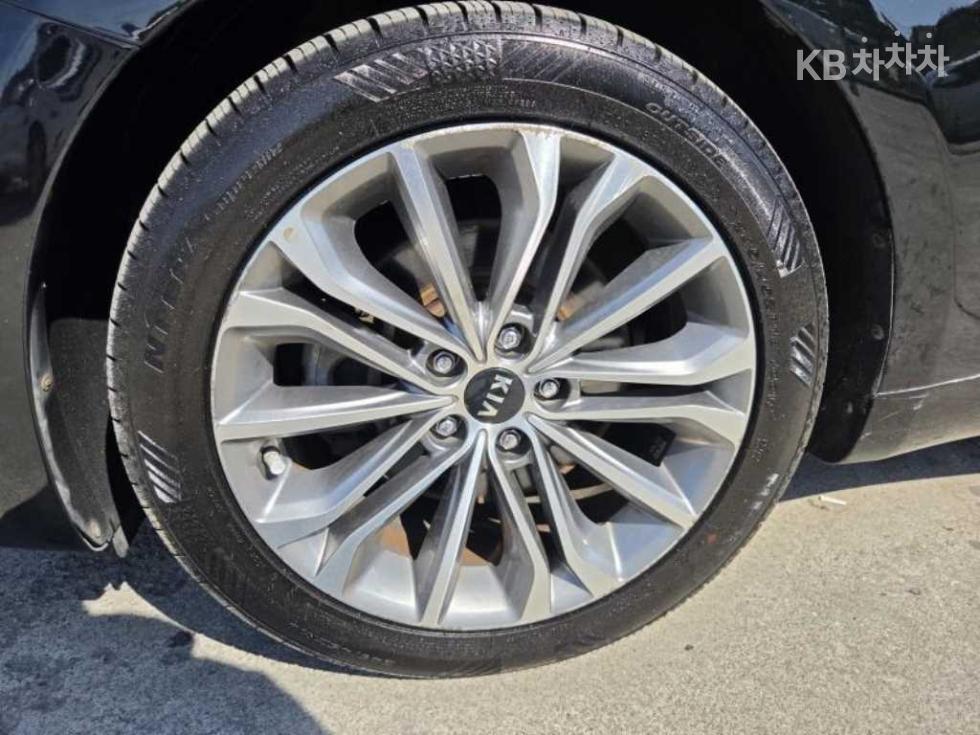 Kia K7 — miniaturë 19
