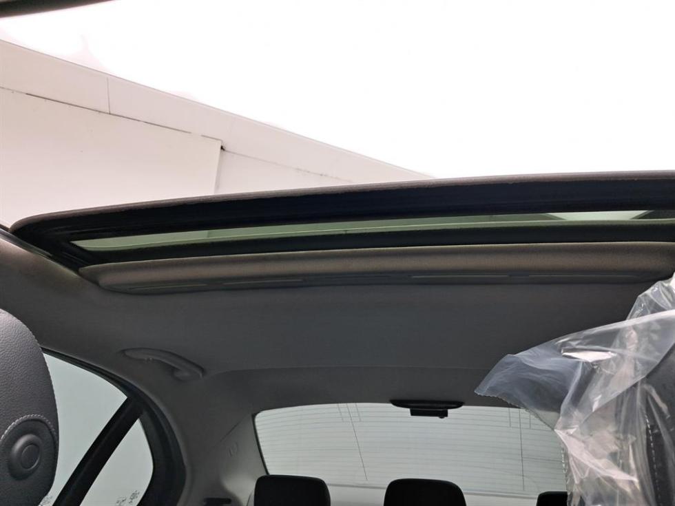 Mercedes-Benz C-klasse — miniaturë 15