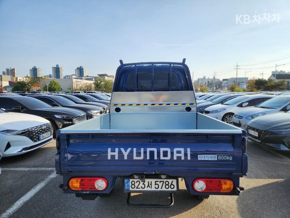 Hyundai Premium — фото 4