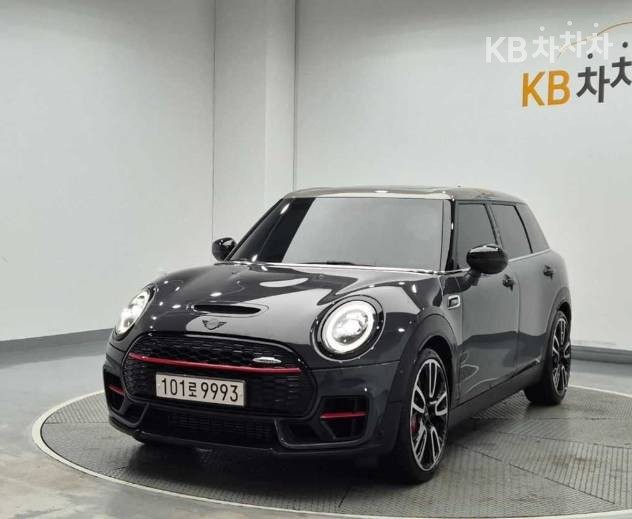 Mini Clubman BASE MODEL — фото 1