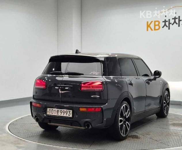 Mini Clubman BASE MODEL — фото 3