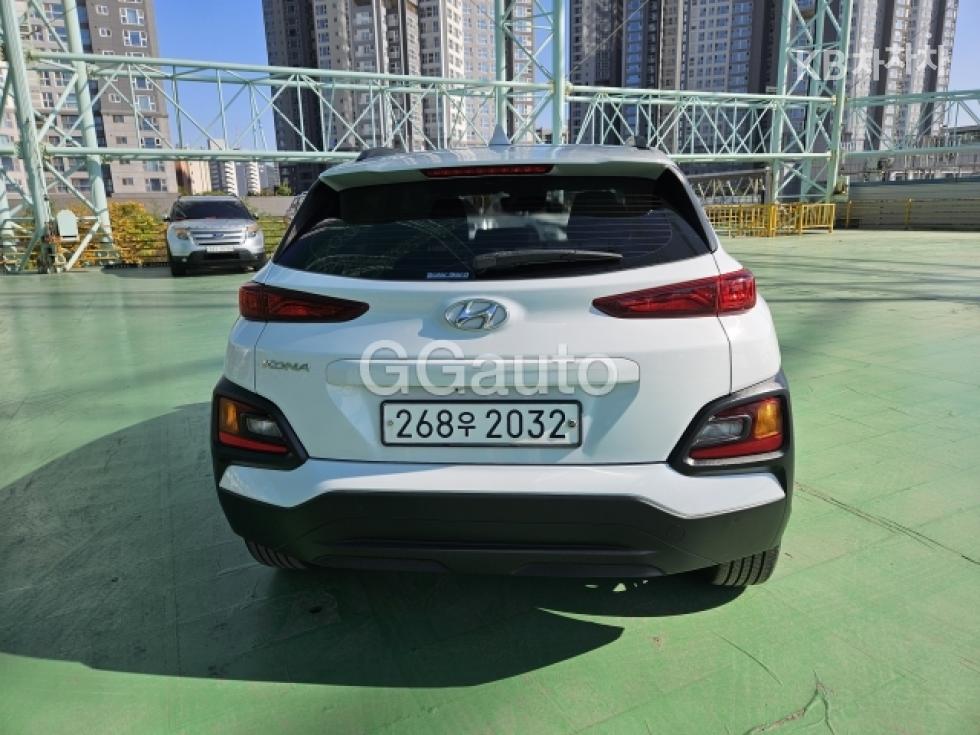 Hyundai Premium — фото 3