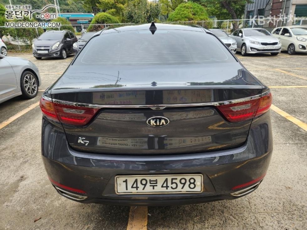 Kia K7 — miniaturë 4
