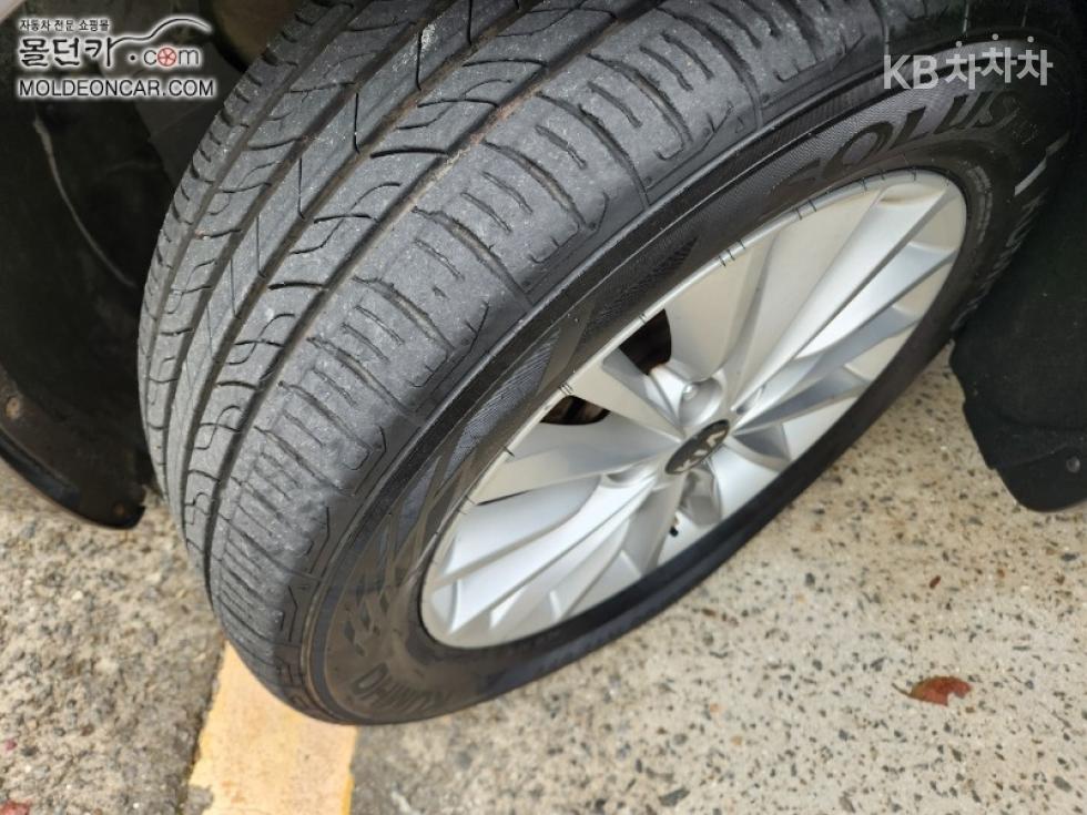 Kia K7 — miniaturë 6