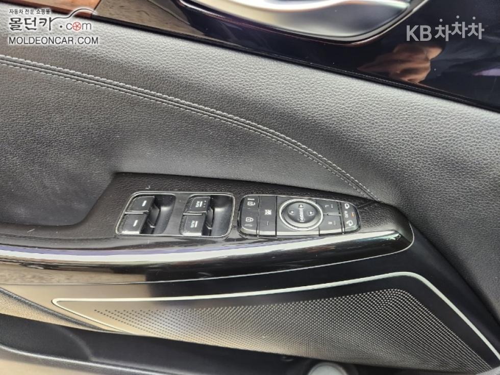 Kia K7 — miniaturë 11