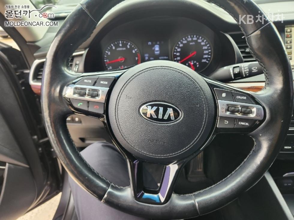 Kia K7 — miniaturë 12