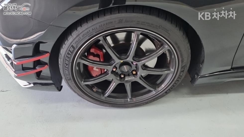 Hyundai Veloster — miniaturë 6