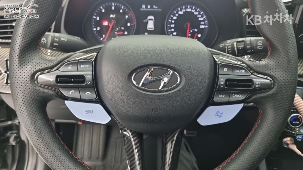 Hyundai Veloster — miniaturë 11