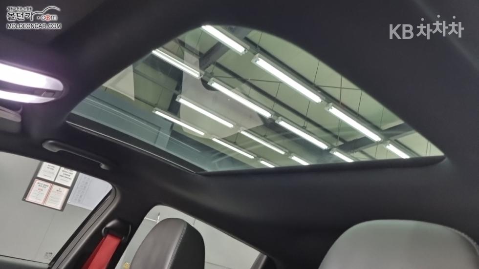 Hyundai Veloster — miniaturë 15
