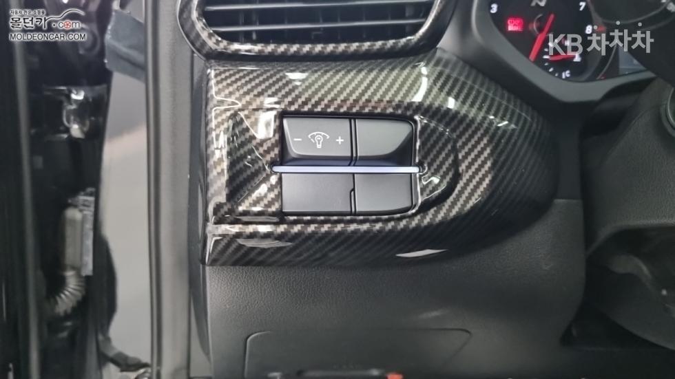 Hyundai Veloster — miniaturë 16