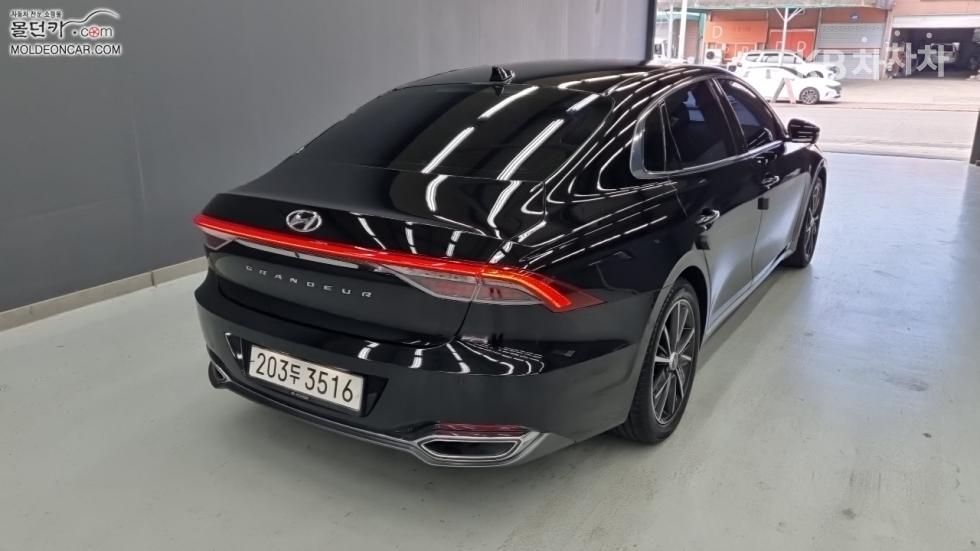 Hyundai Grandeur — miniaturë 2