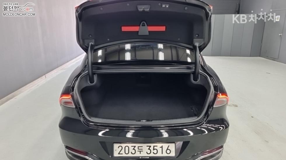 Hyundai Grandeur — miniaturë 18