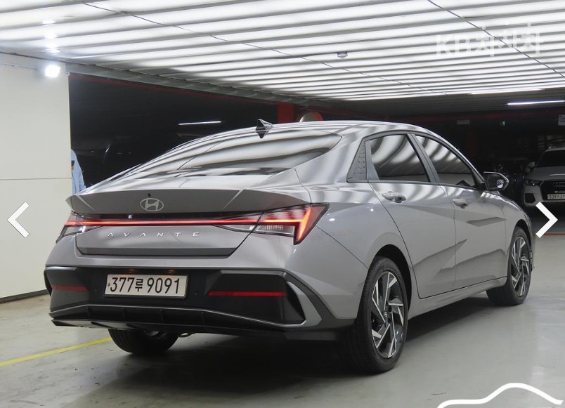 Hyundai Elantra — miniaturë 4