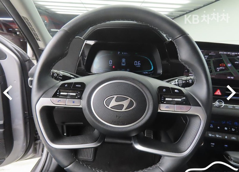 Hyundai Elantra — miniaturë 8