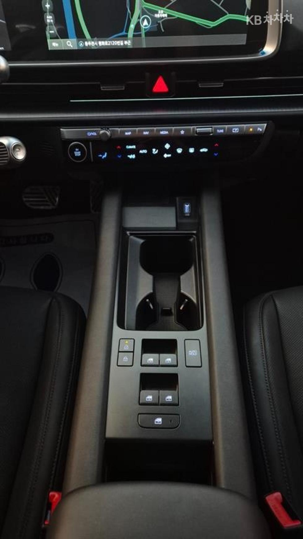 Hyundai IONIQ 6 — miniaturë 18