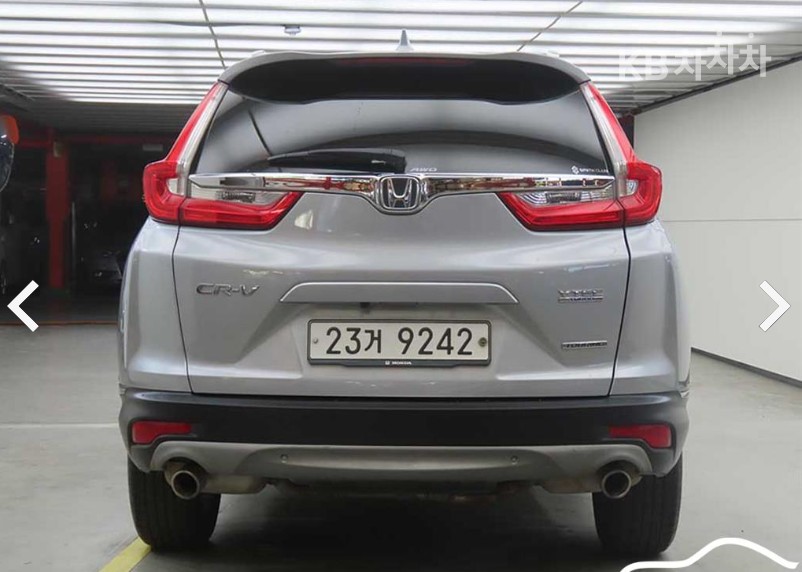 Honda CR-V Touring — фото 3