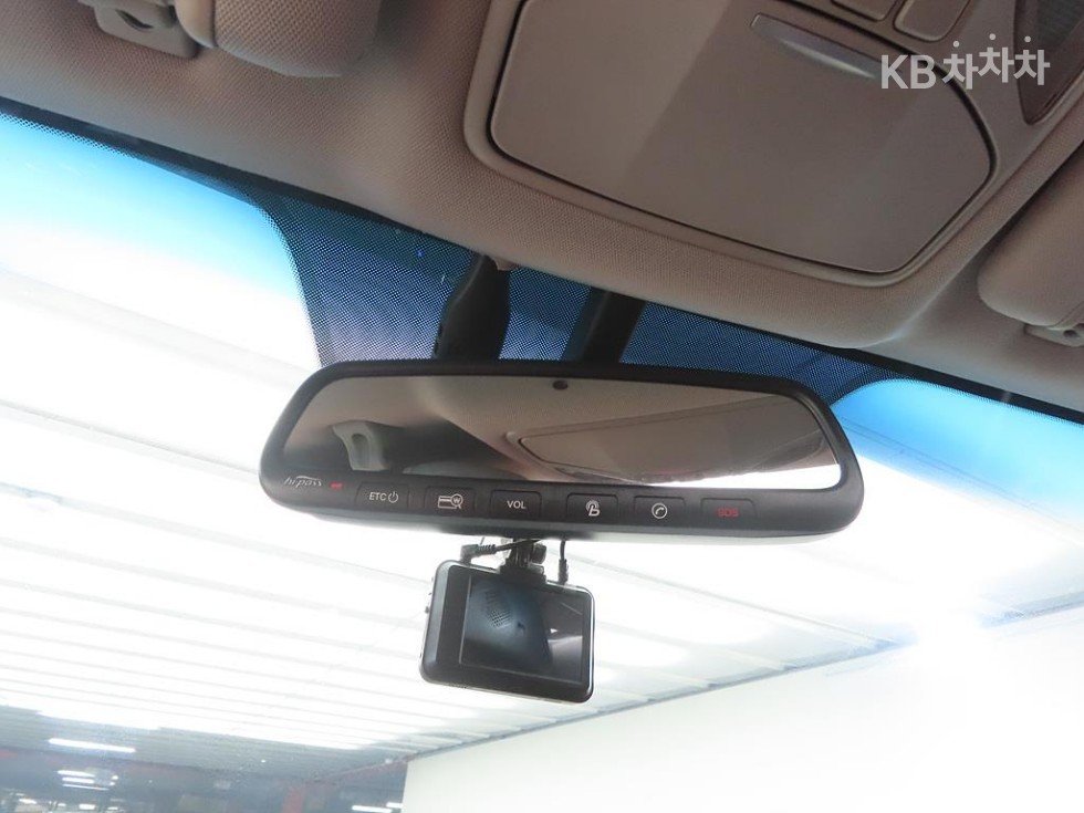 Hyundai Santa Fe — miniaturë 12