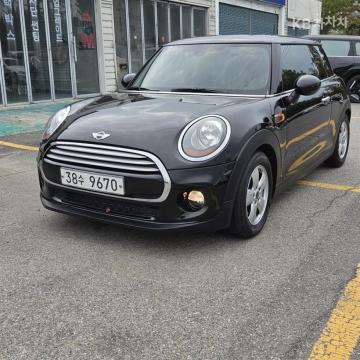 MINI 1.6 SE — foto 1