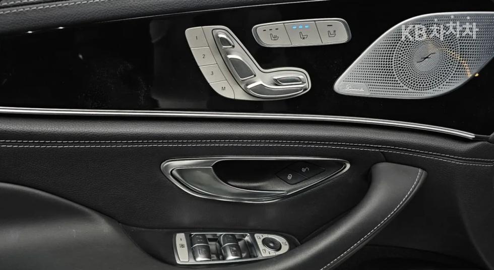 Mercedes-Benz AMG GT — miniaturë 12