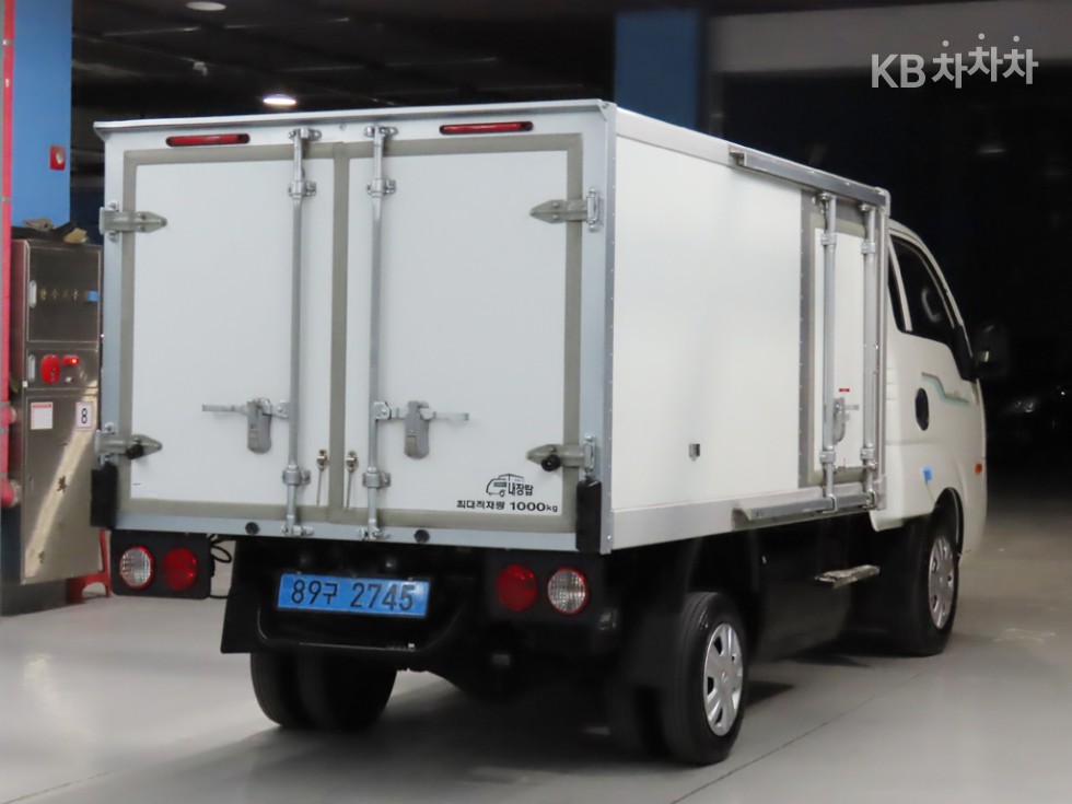 Kia BASE MODEL — фото 4