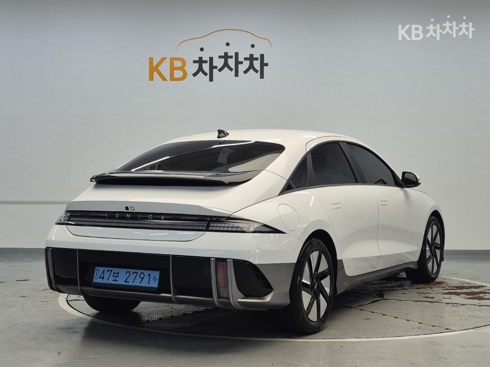 Hyundai IONIQ 6 E-Value+ — фото 3