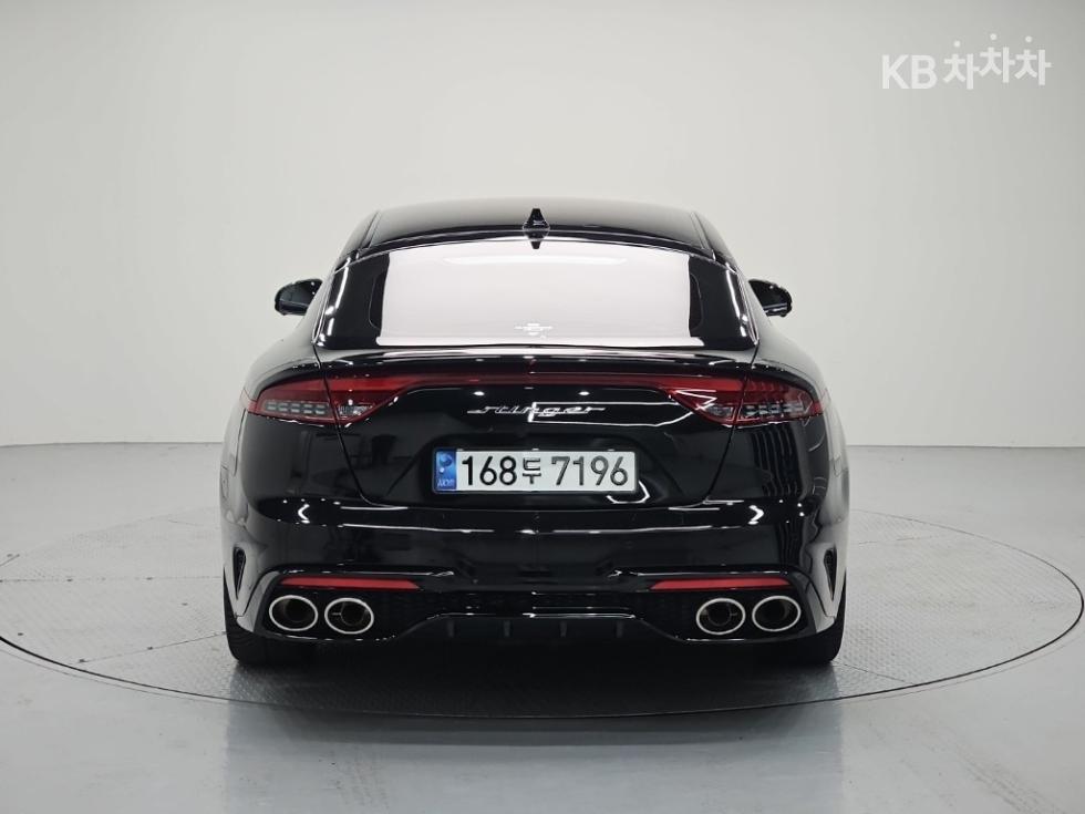 Kia Stinger Masters — фото 3
