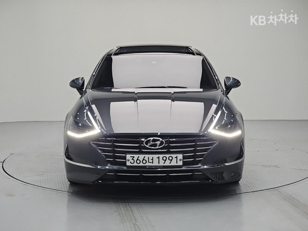 Hyundai Sonata Premium Family — фото 2