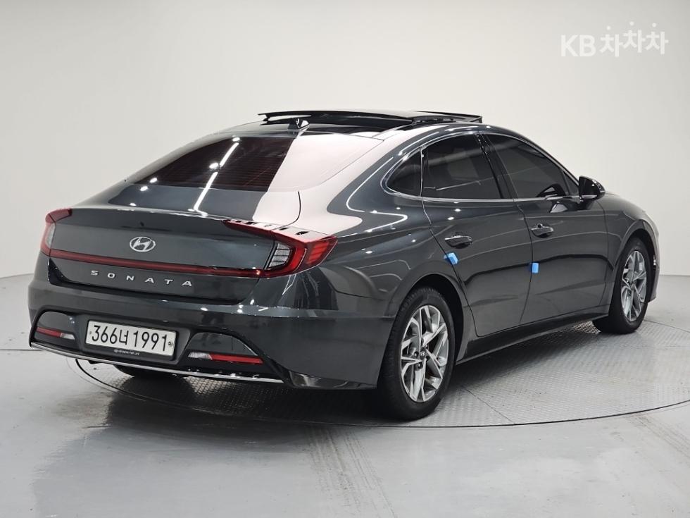 Hyundai Sonata Premium Family — фото 4