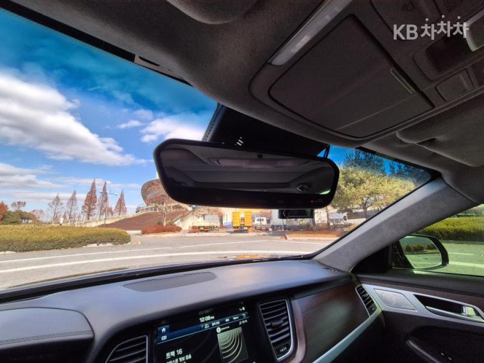Genesis G80 — miniaturë 19