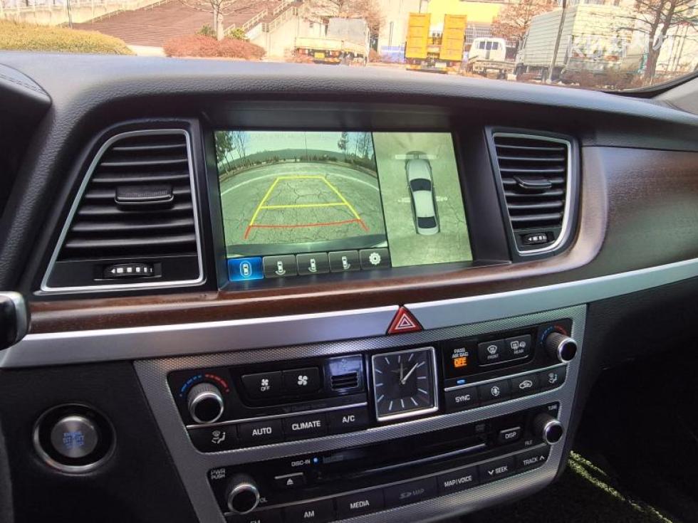 Genesis G80 — miniaturë 20