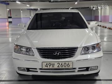 Hyundai Grandeur Q270 LPI 기본형 — foto 1