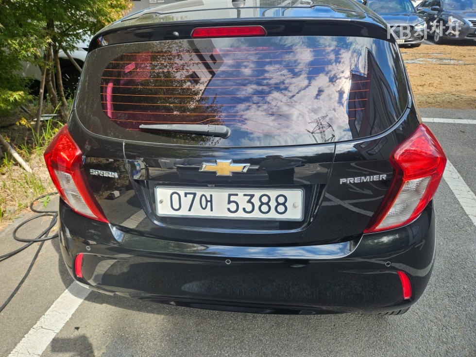 GM Korea Chevrolet Spark BASE MODEL — фото 3